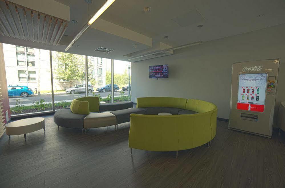 Queen'S University - David C. Smith House - Campus Accommodation Kingston Luaran gambar